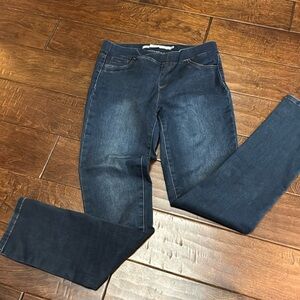 Girls dark wash pull on Tractr jeans